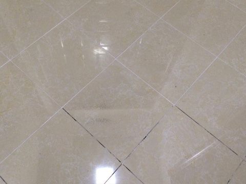 舊瓷磚黑縫處理